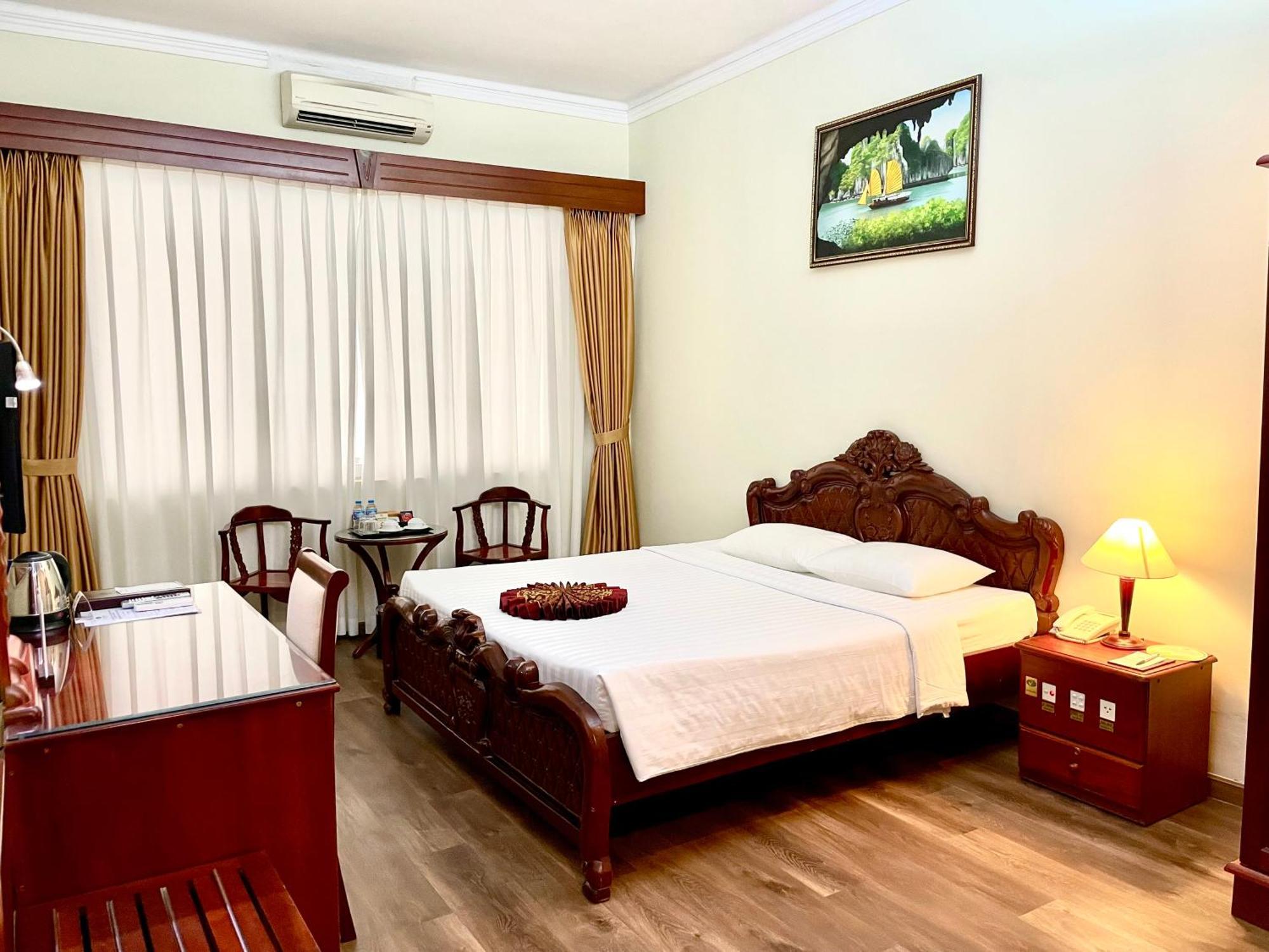 Victory Sai Gon Hotel Ho Chi Minh City Exterior photo
